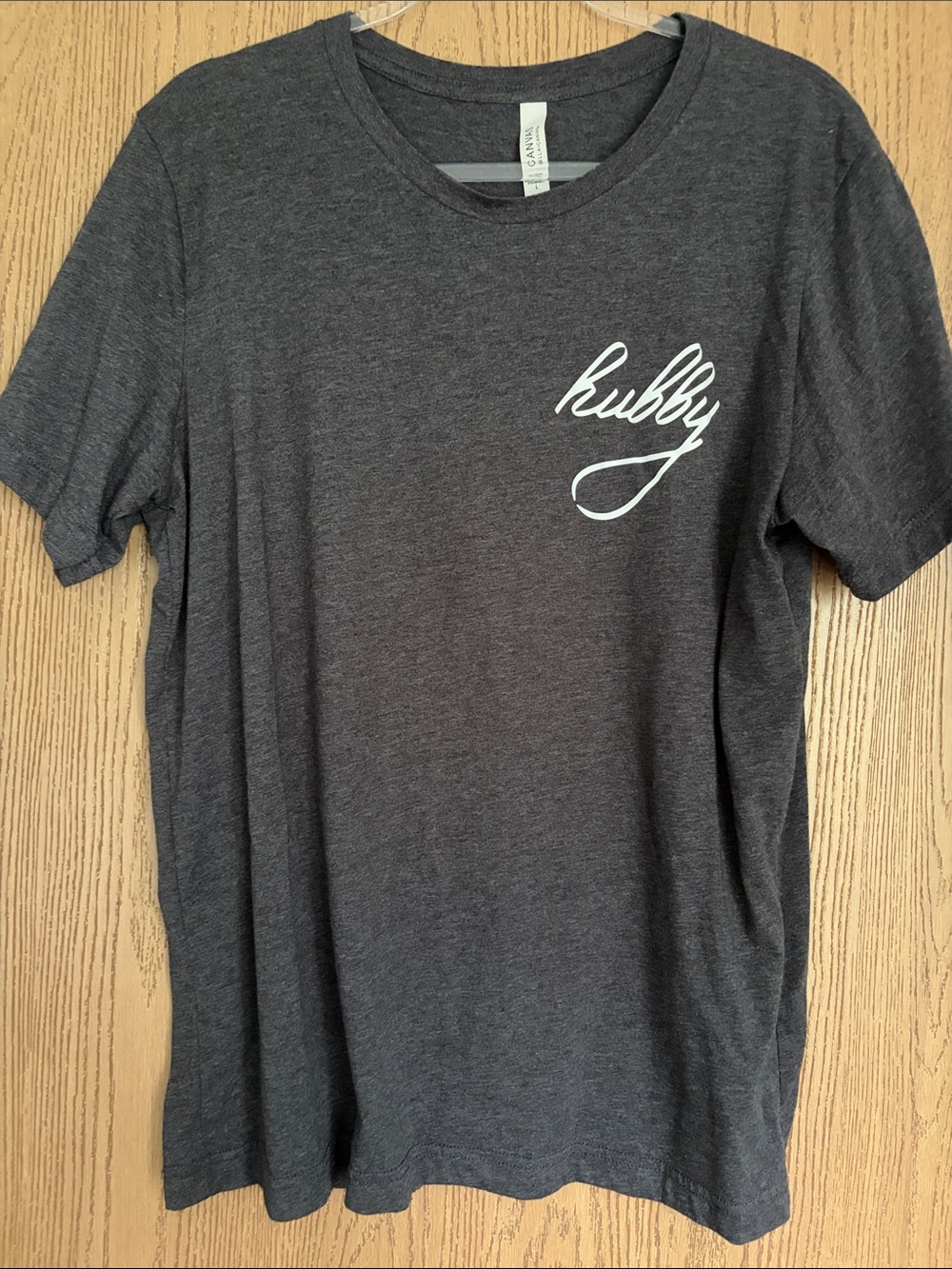 Hubby Script Chest Logo Men's Charcoal T-Shirt
